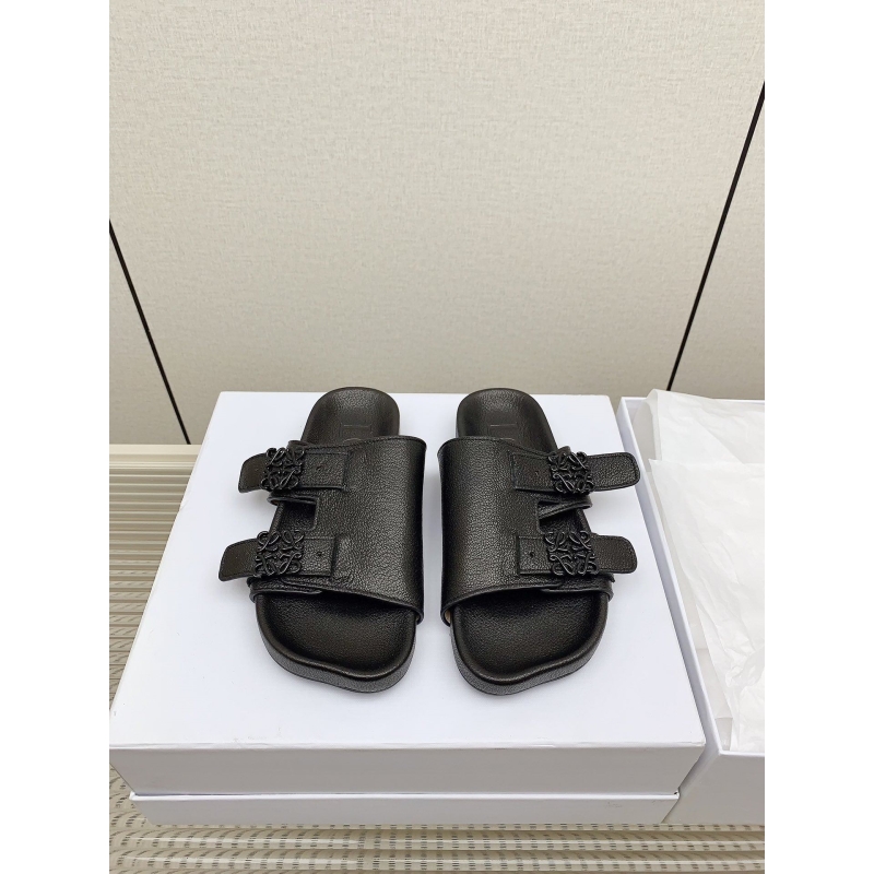 l*ew* slippers
